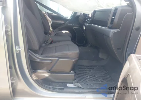 2023 GMC Sierra 1500 4Wd Short Box Elevation With 3Sb/4Wd Standard Box Elevation from USA, damaged, VIN 3GTUUCED6PG343839